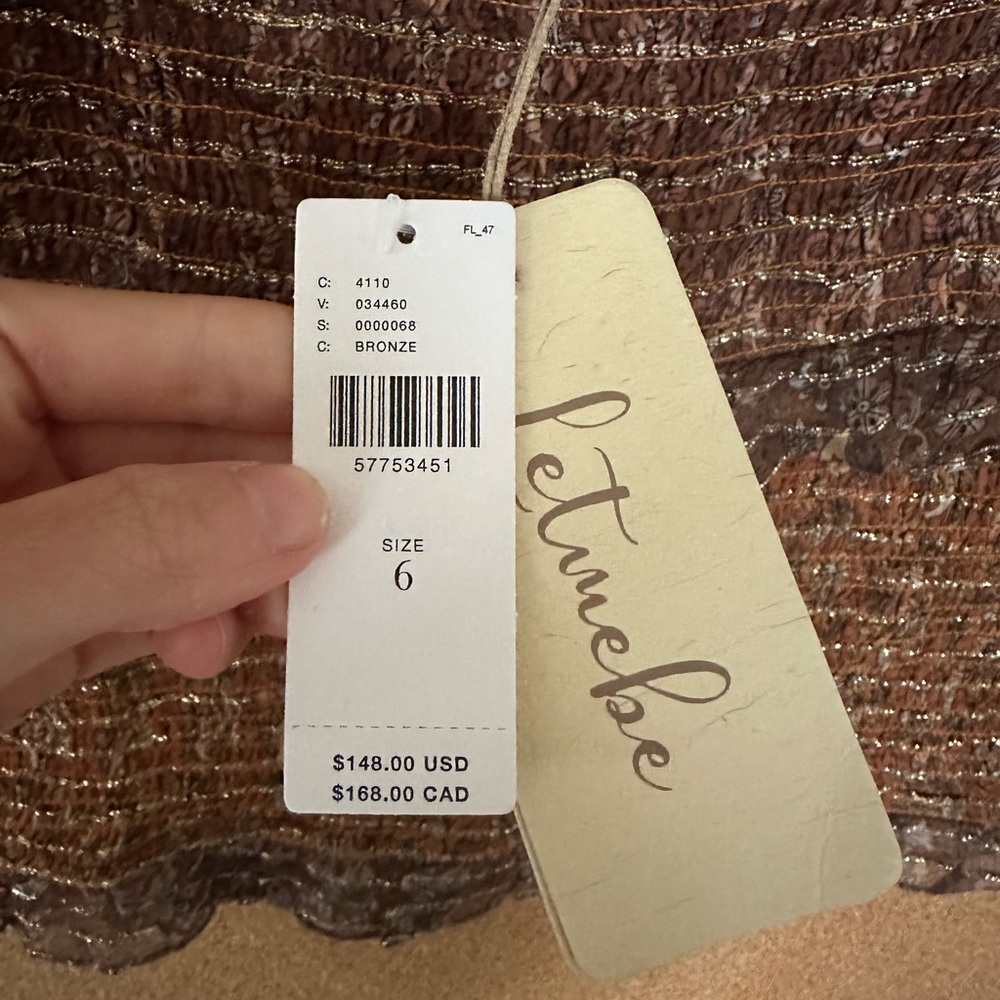 Brand New Anthropologie Ruched Top With Flowy Sleeves, Size 06 - Picture 4 of 10